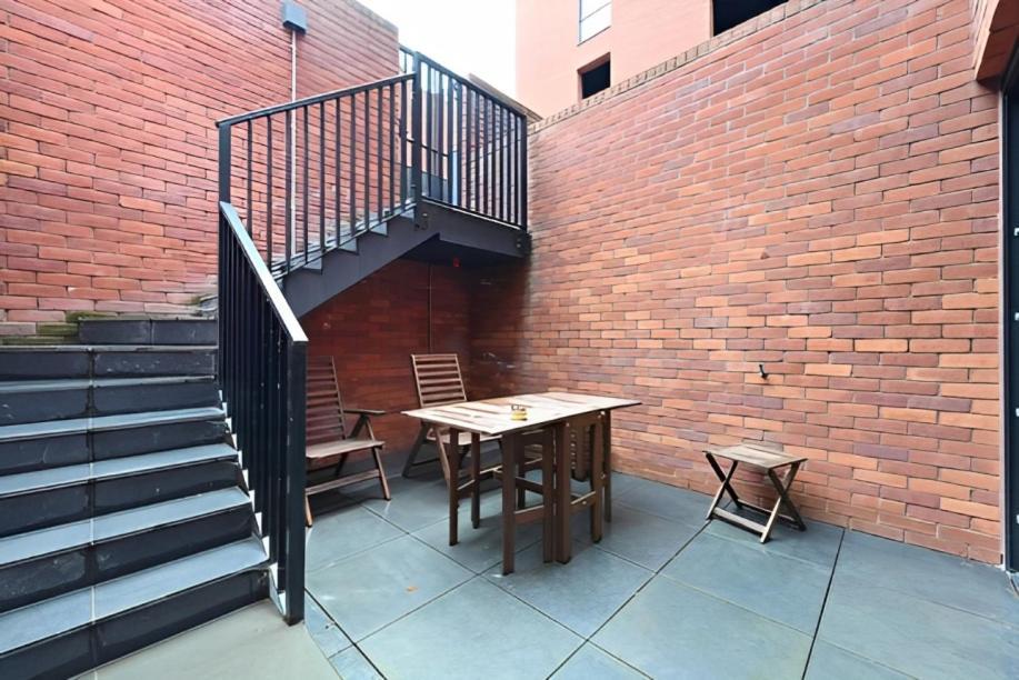 Richardson Deluxe Apartments London Bagian luar foto